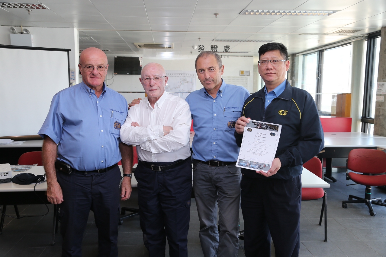 Equipa de Intervenção Rápida recebe certificado da FIA