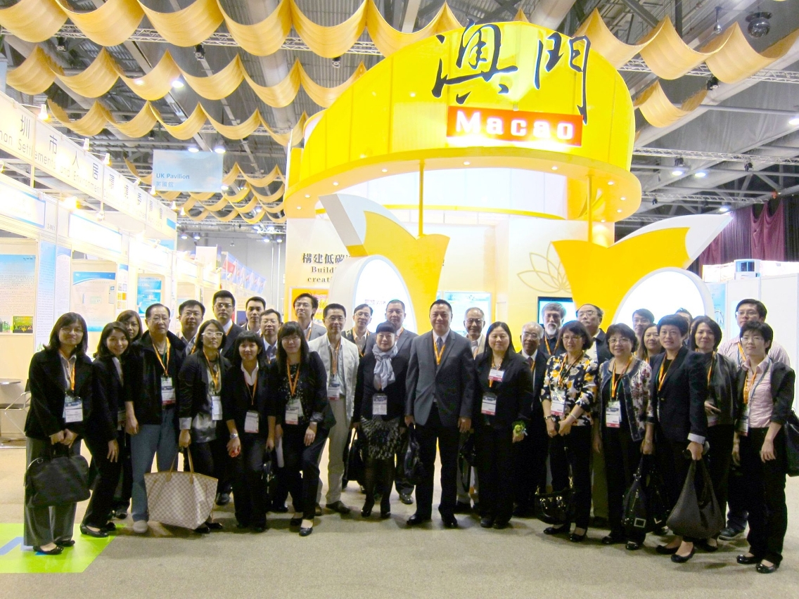 Membros da delegação, durante a visita no “Pavilhão Macau”