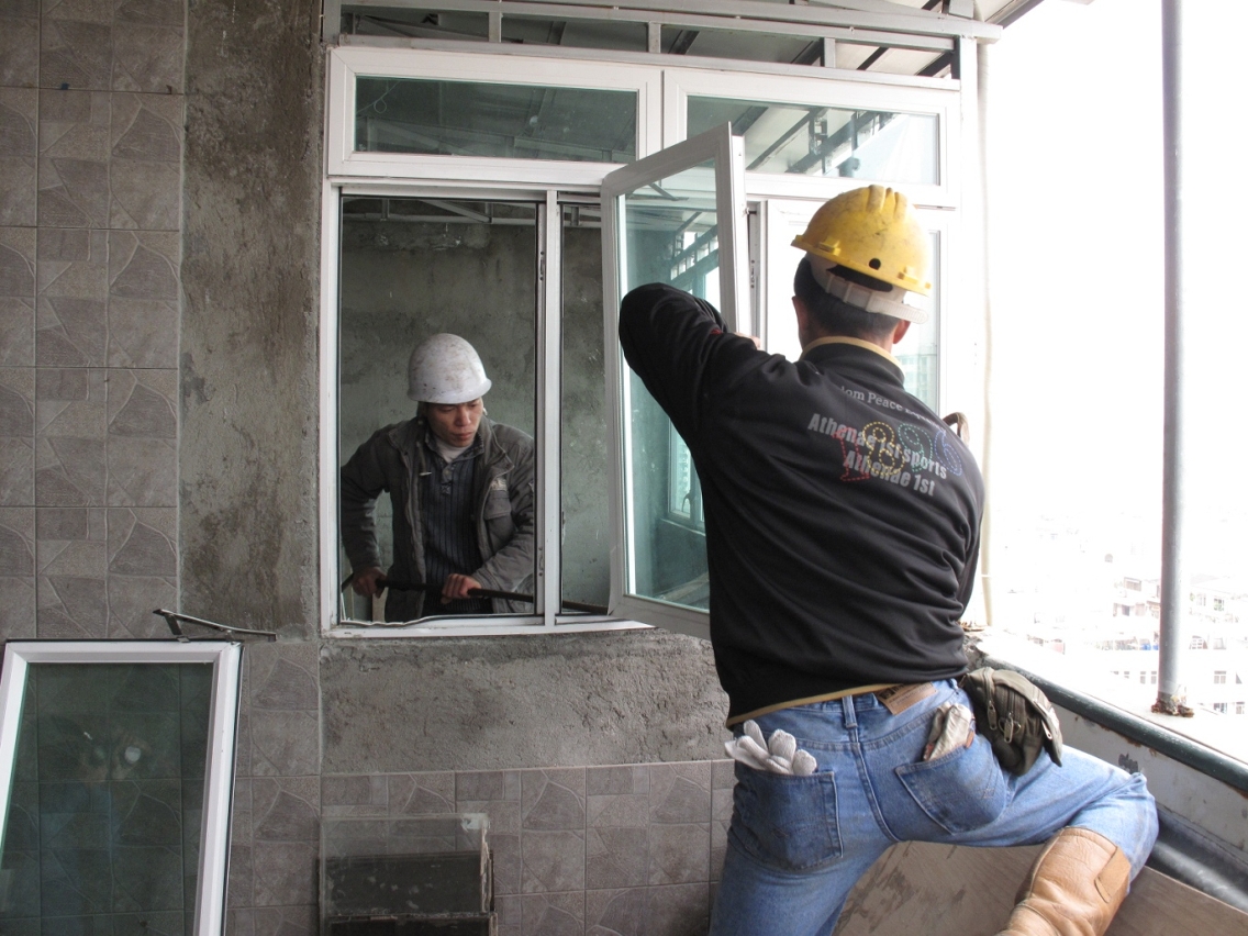 A Administração prossegue com o combate contra as construções clandestinas executadas no terraço.