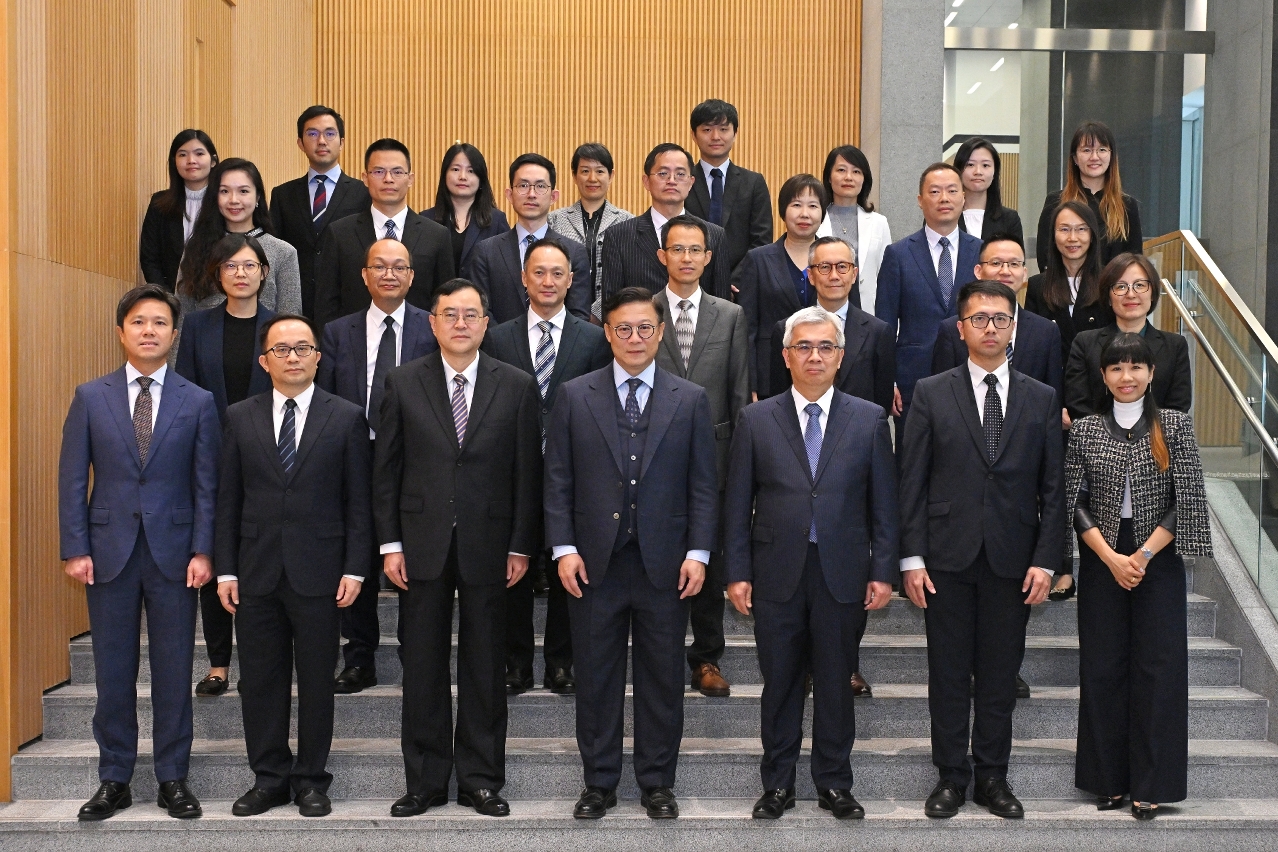 Realizou-se hoje, na RAEHK, a 7.ª Reunião Conjunta dos Departamentos Jurídicos da Grande Baía Guangdong-Hong Kong-Macau.