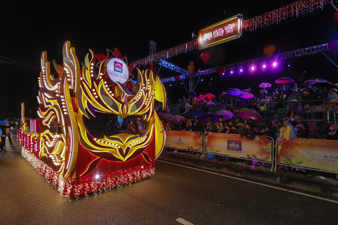 The Parade attracts many spectators