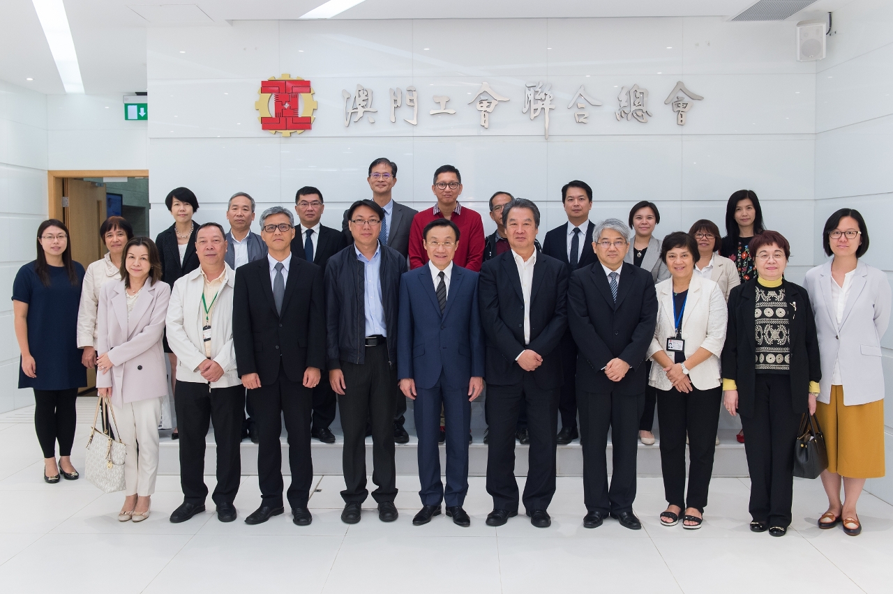 譚俊榮司長拜訪工聯，聽取意見