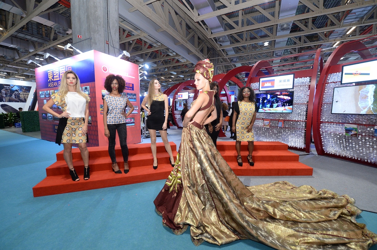 Desfile de moda dos Países de Língua Portuguesa