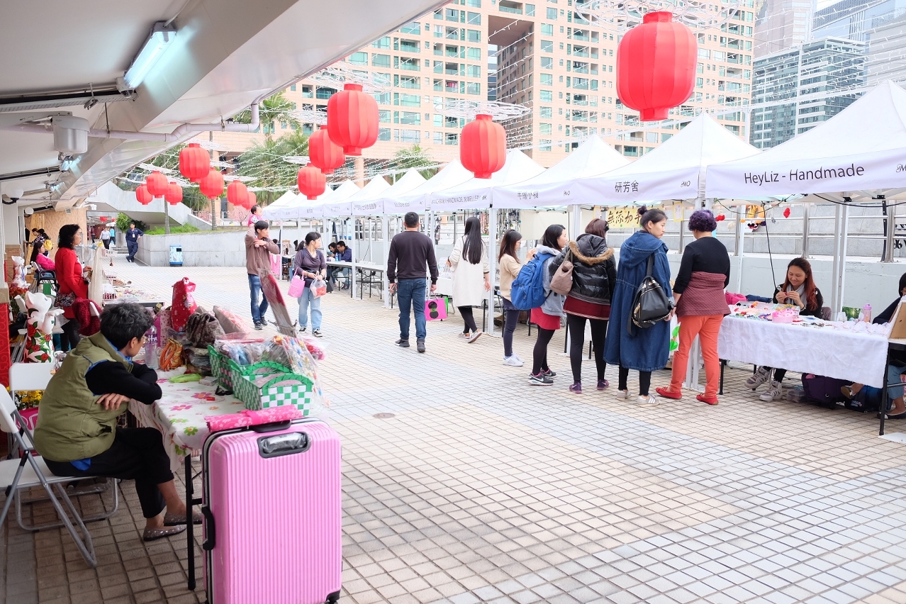 《南灣湖藝墟》招募攤主，歡迎本地、內地及香港文創單位或文創工作者報名參與。