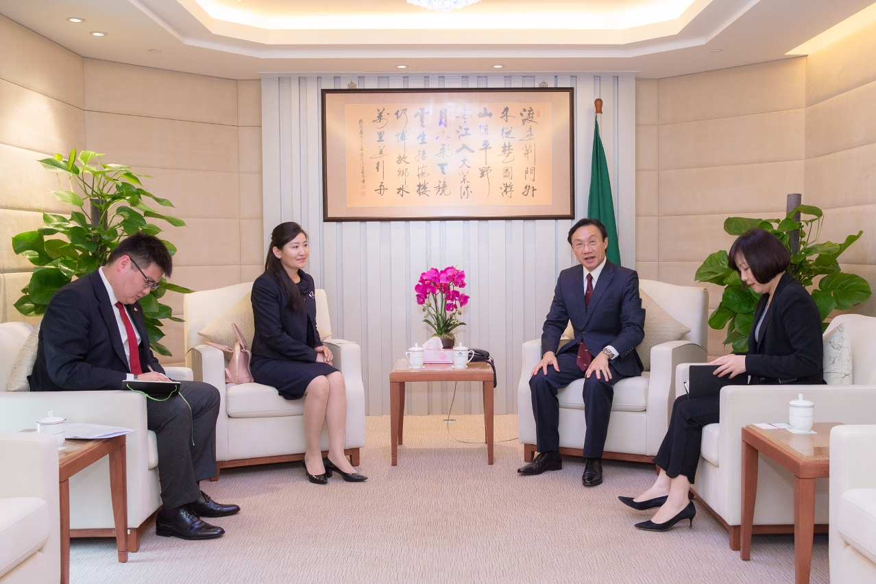 譚俊榮會見蒙古國駐香港及澳門總領事