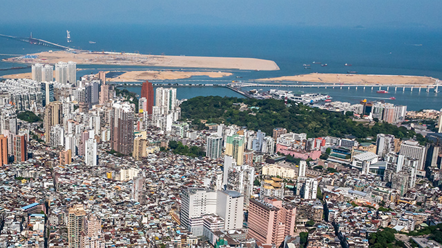 Aproveitar as oportunidades do desenvolvimento nacional e investir na cooperação regional