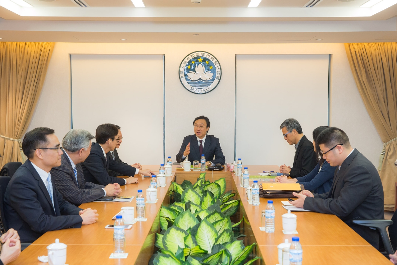 譚俊榮會見澳門街坊福利會一行