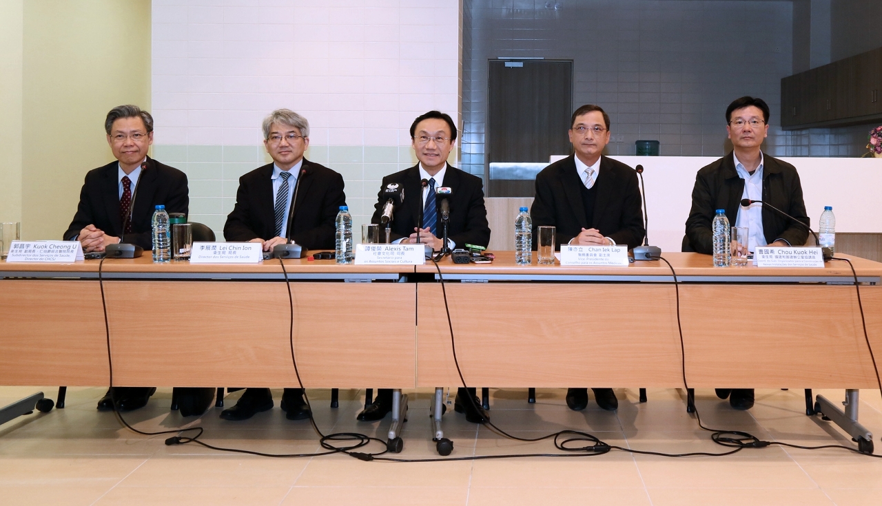 譚俊榮、李展潤、郭昌宇、陳亦立、曹國希出席了交流會