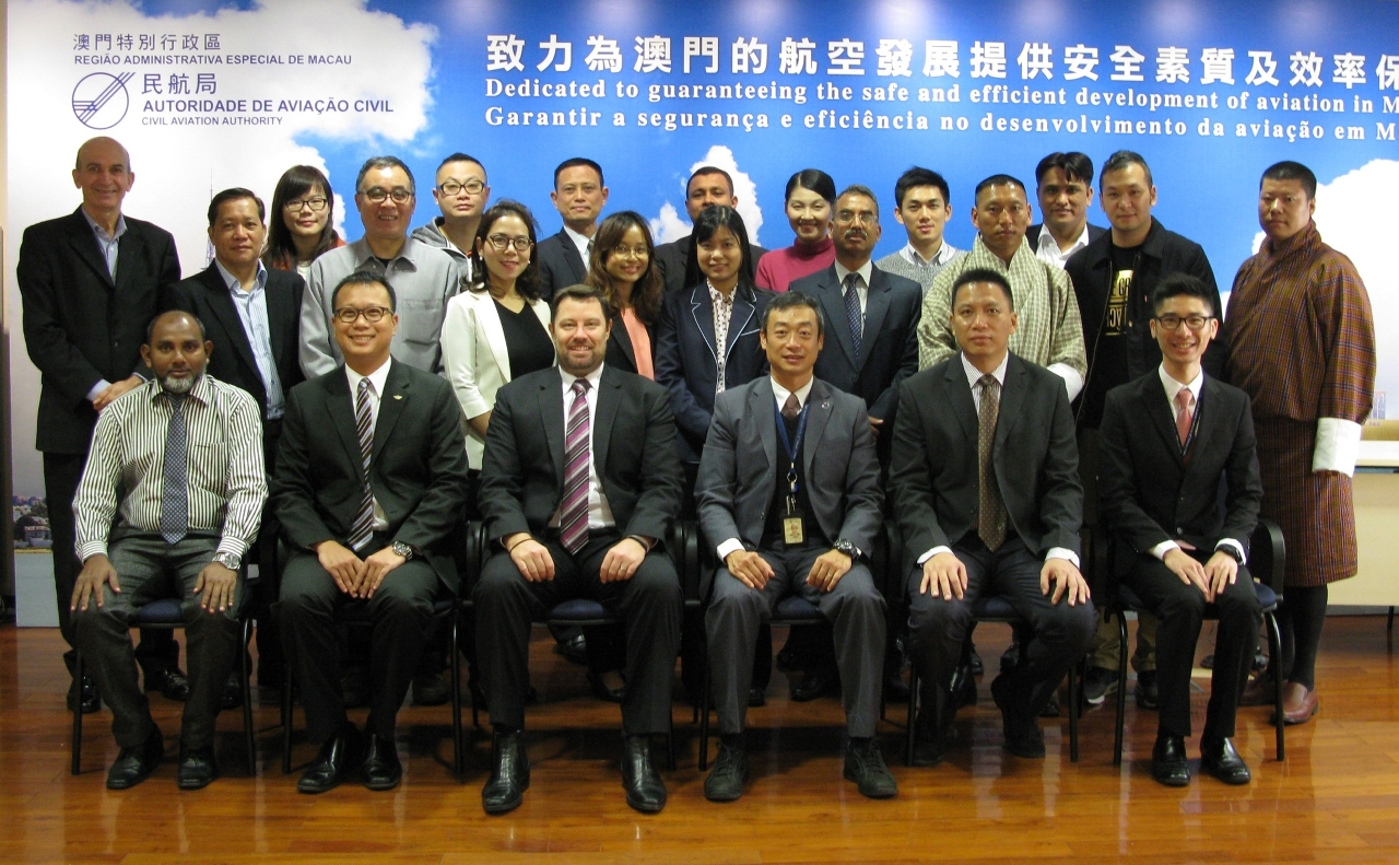 The Civil Aviation Authority of Macao SAR hosts “ICAO Aviation Security Instructors Course” from 12 – 20 January 2016, which is intended for those who wish to become aviation security instructors. A total of 19 participants who come from both the local industry and the foreign markets are attending the course.