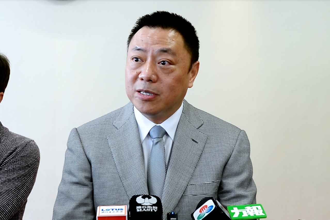 經濟財政司司長梁維特接受訪問