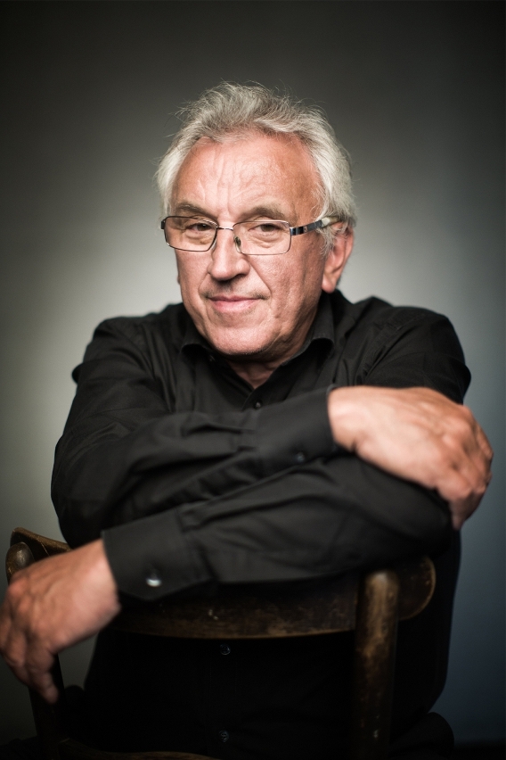 A Orquestra de Macau irá associar-se ao prestigiado maestro Martin Sieghart de Viena para apresentar pela primeira vez em Macau ao estilo puro de Viena o Concerto de Ano Novo de Macau