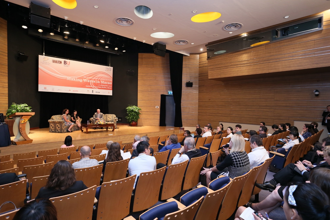 Sharing session by keynote speakers