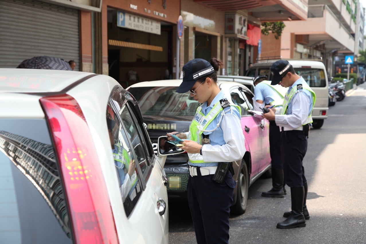檢控車輛不讓行人—2