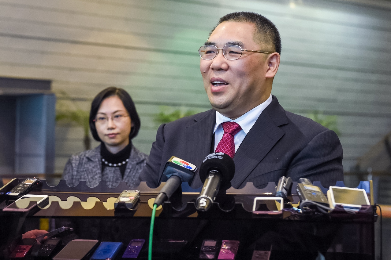 行政長官見傳媒