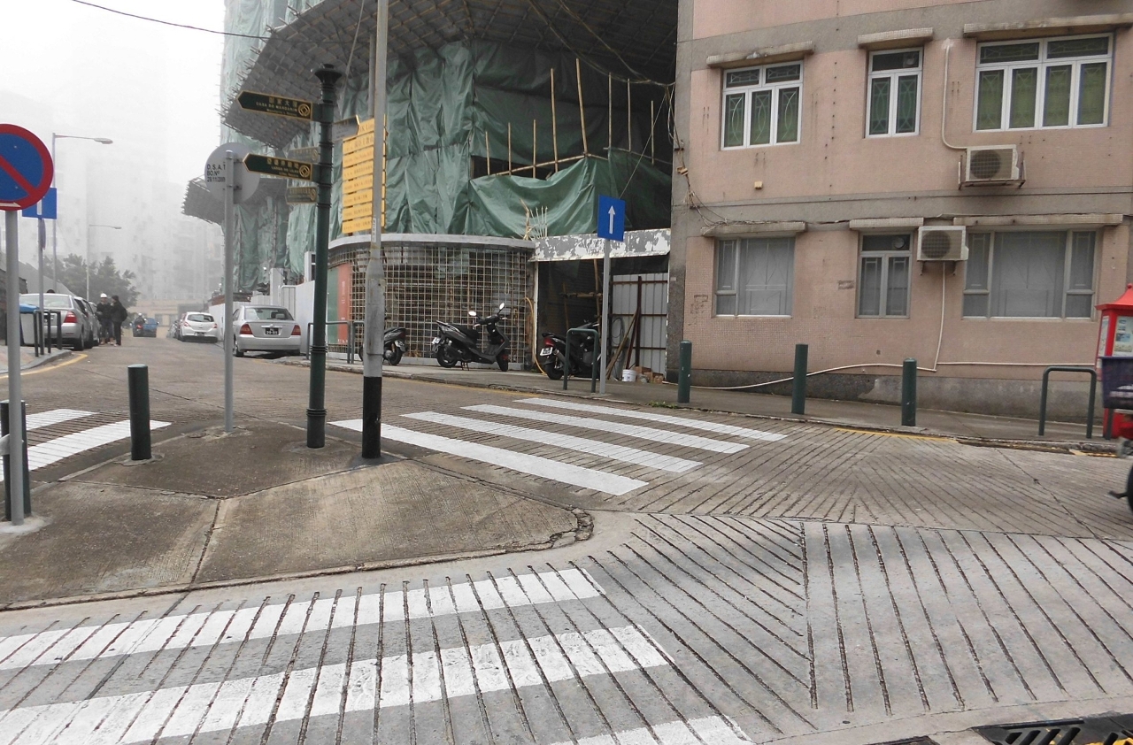 竹室正街及部份西坑街行人道美化工程