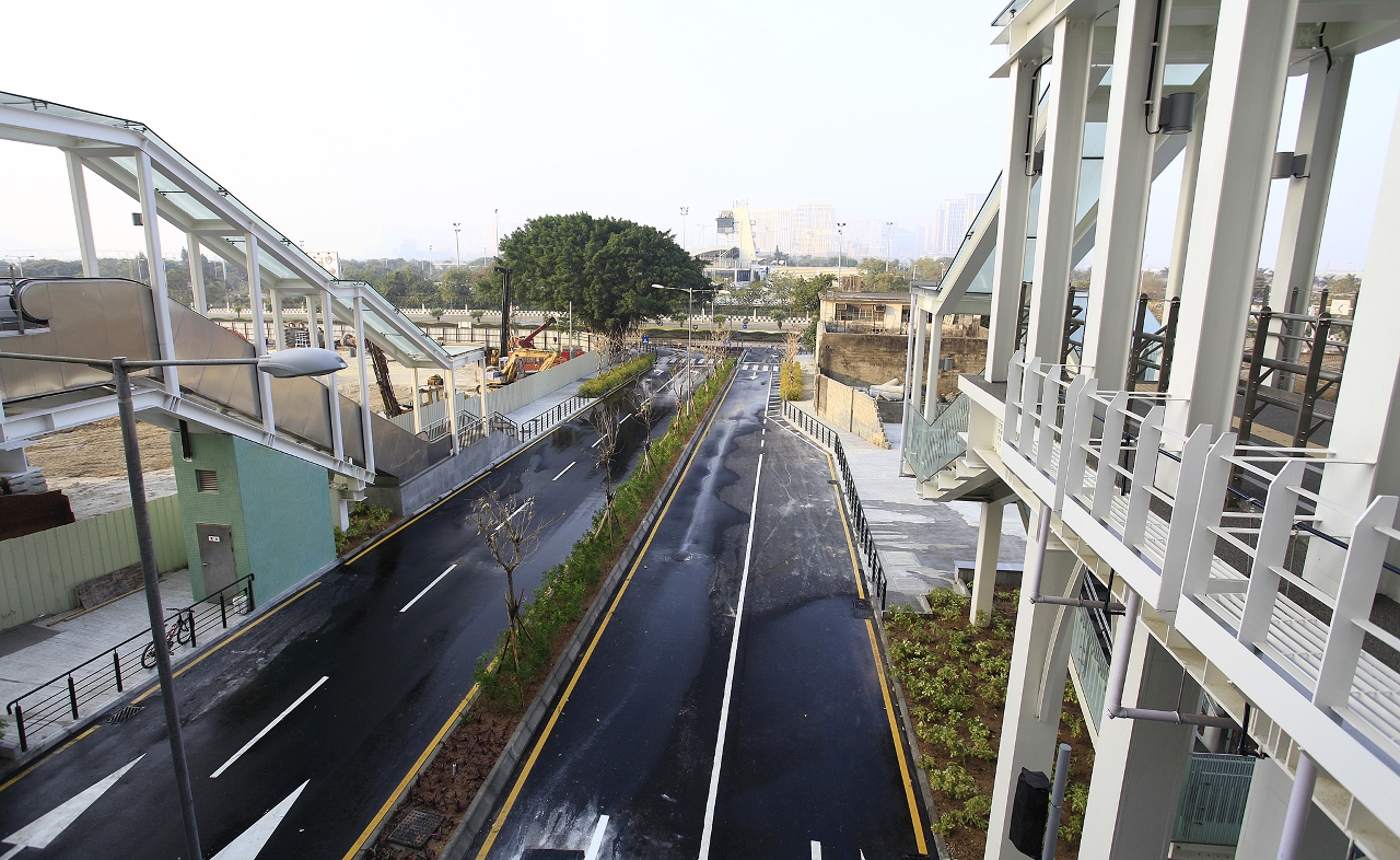新路段連接石排灣馬路
