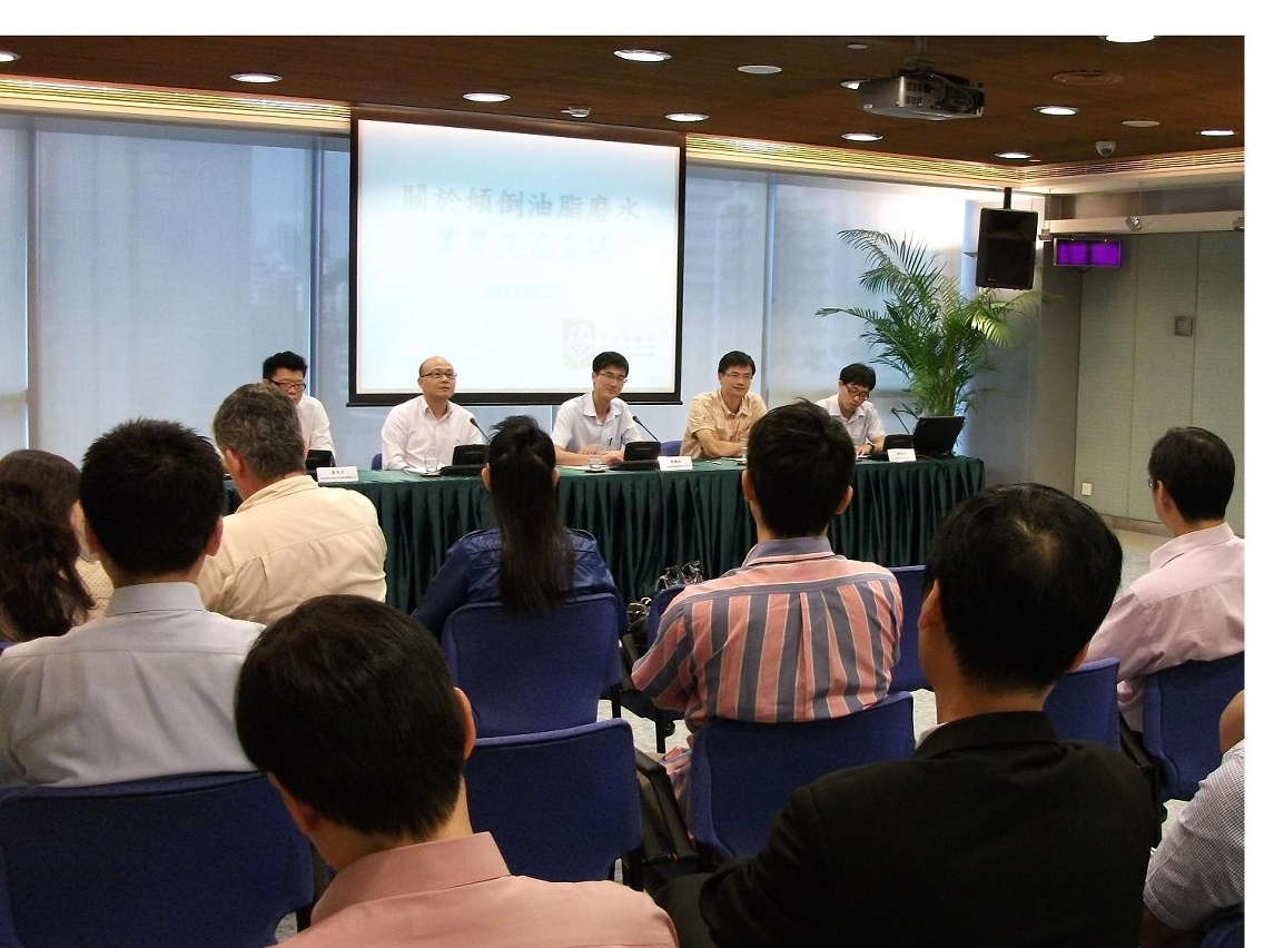 環保局聯同民署呼籲流動缸車業界按指引處理油脂廢水