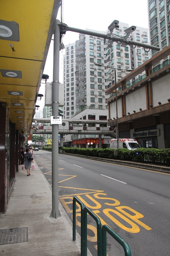 氹仔寶龍花園巴士站已安裝違規偵測系統