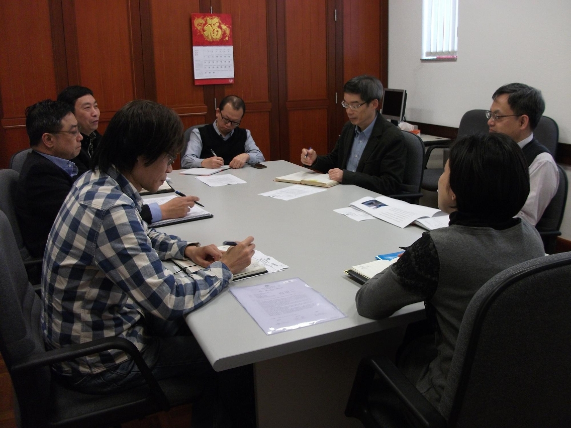 通過三方會議機制，共同商討加強防疫工作