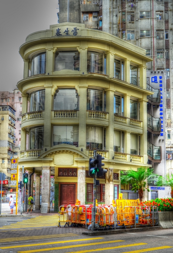 香港地區一等獎作品：吳志華的《雷生春》