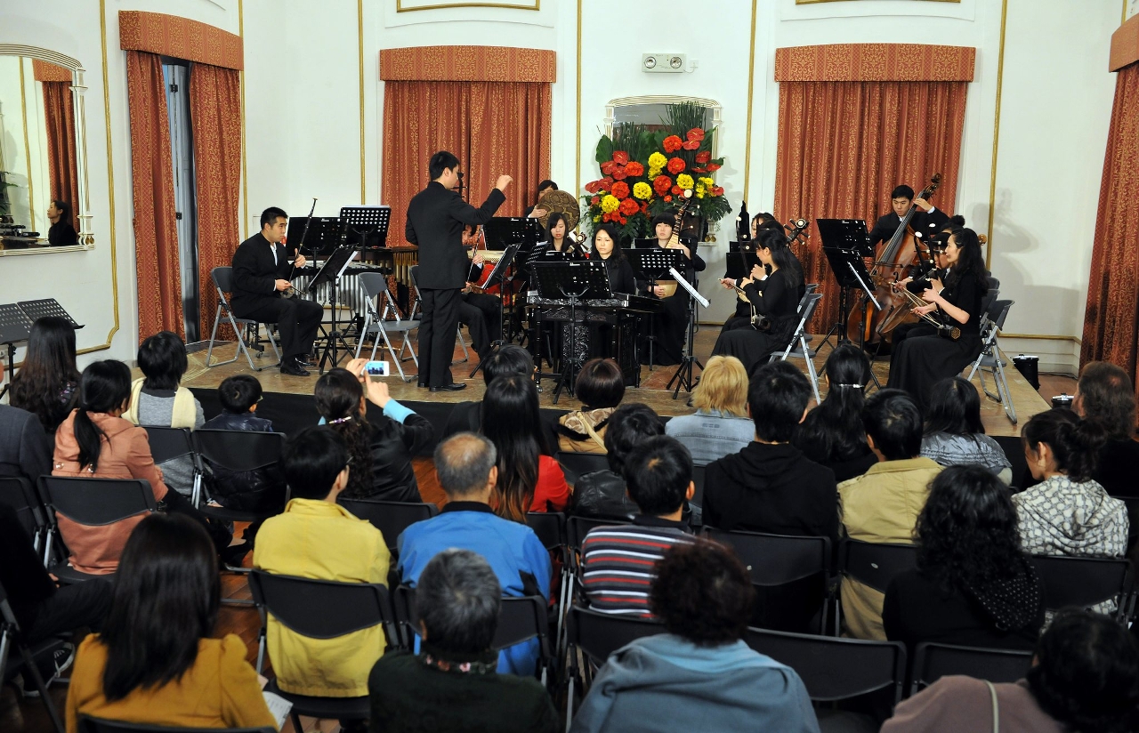 澳門中樂團《中秋月夜》音樂會演繹應節樂曲