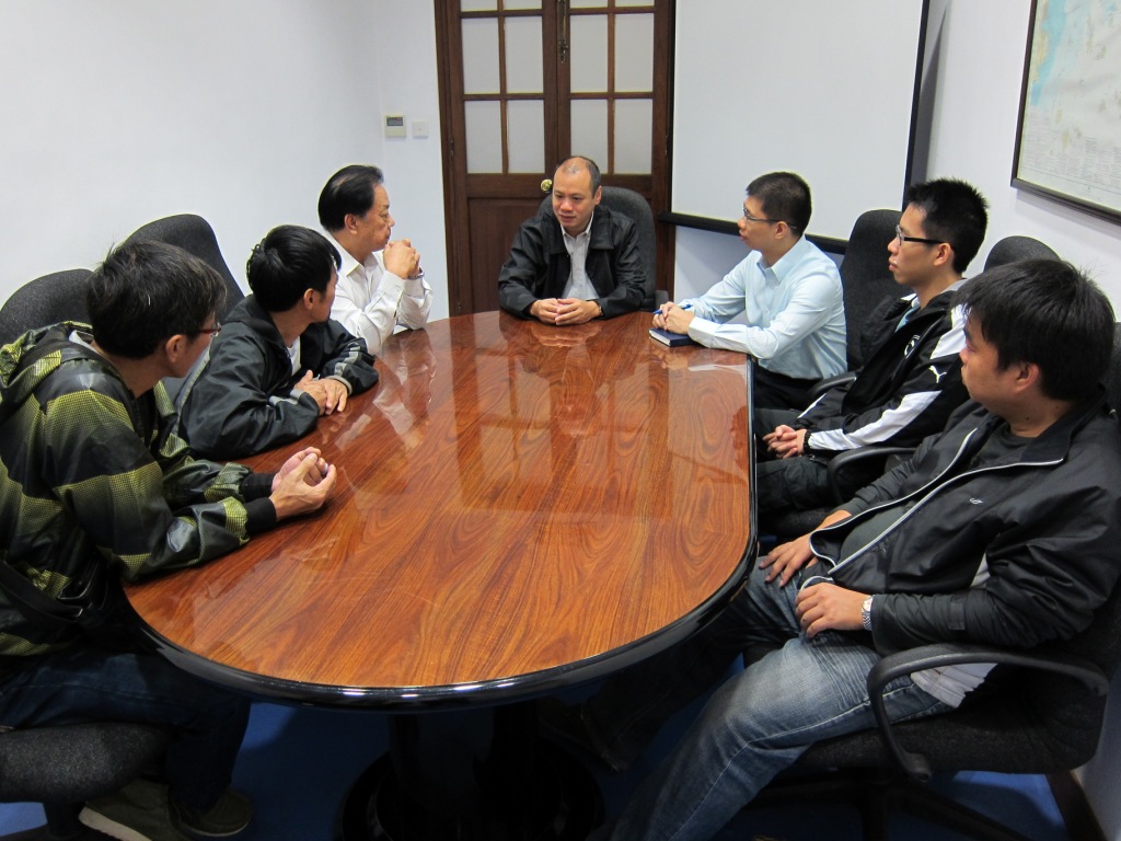 港務局約見船主及遠洋漁業發展暨船東協會代表以提供協助