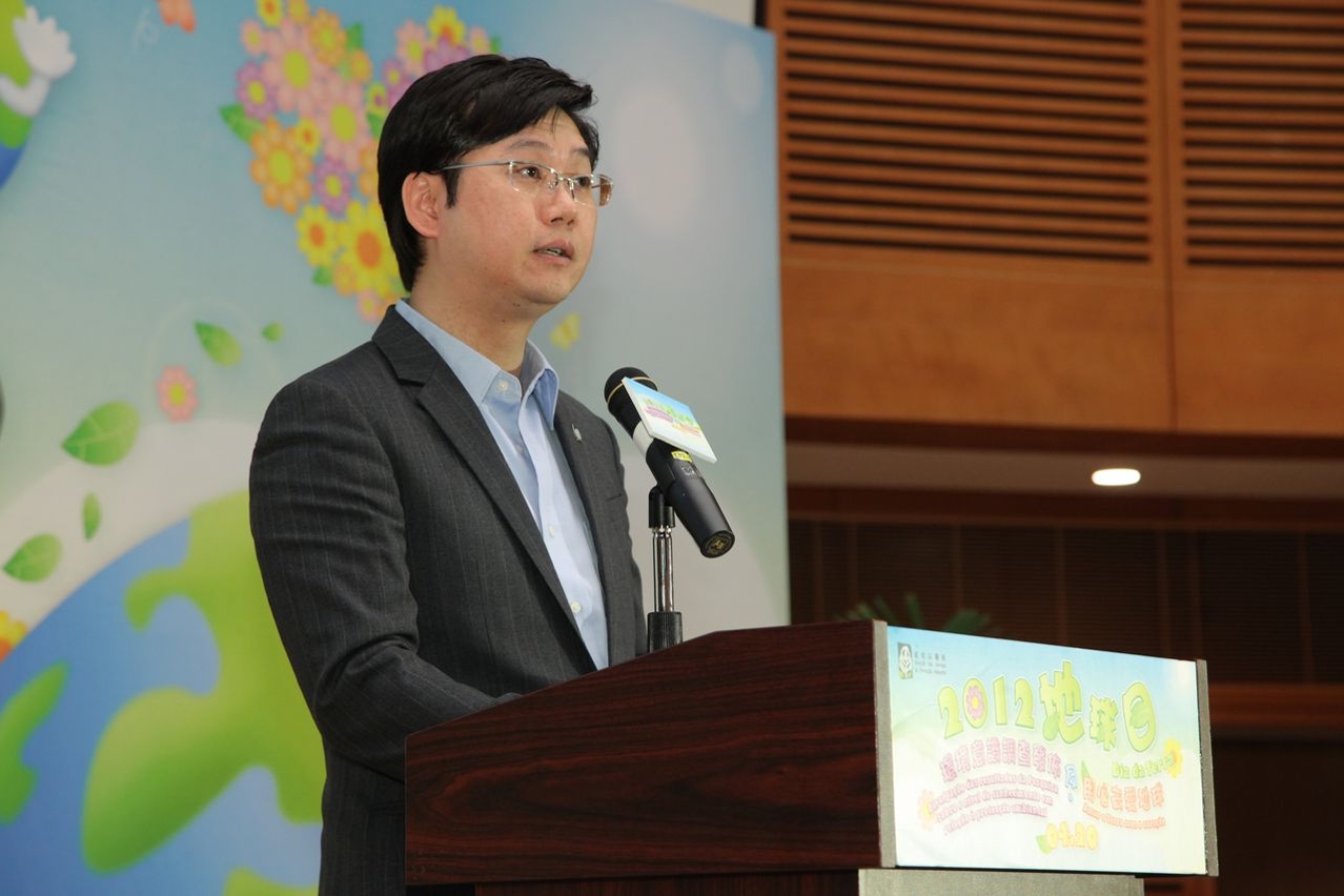 環境保護局張紹基局長致辭。