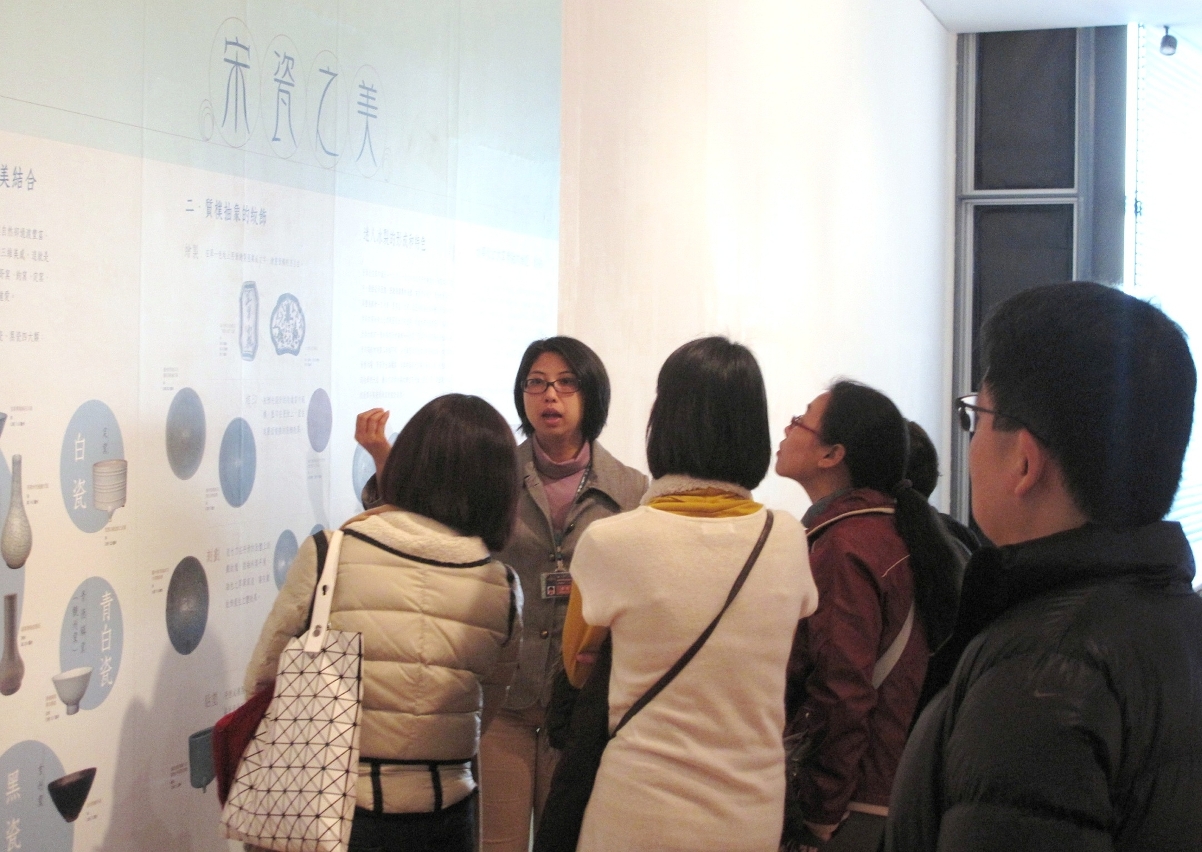 玉貌清明展覽設導賞服務歡迎市民即場參與