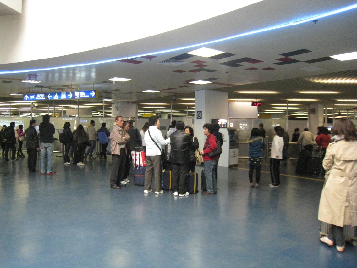 外港碼頭入境大堂未見擠擁