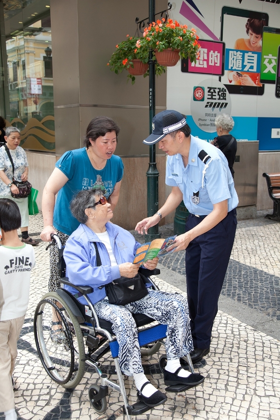 圖二
