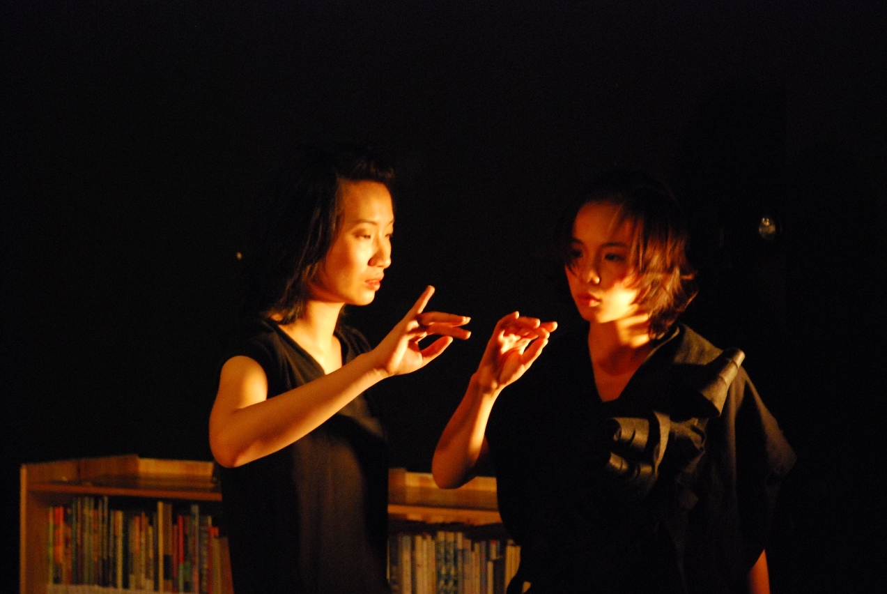 石頭公社藝術文化團體上演“是或不是，快樂王子” （選段）
