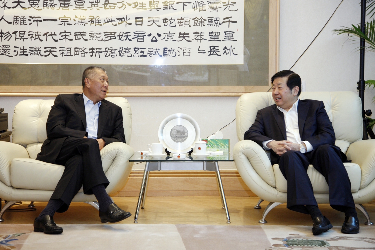 全國政協副主席、前澳門特別行政區行政長官何厚鏵出席中國駐新加坡共和國大使魏葦的宴請