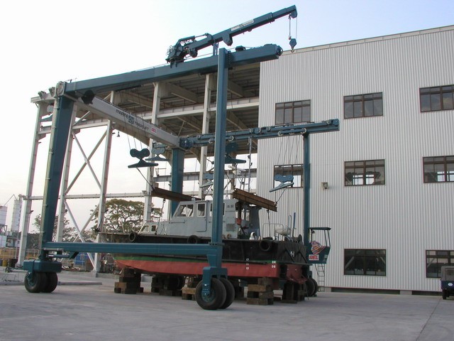 抱船車是船舶建造廠獨有設施之一