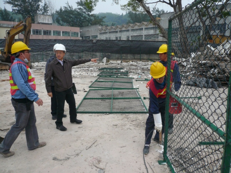 劉仕堯了解清遷工作