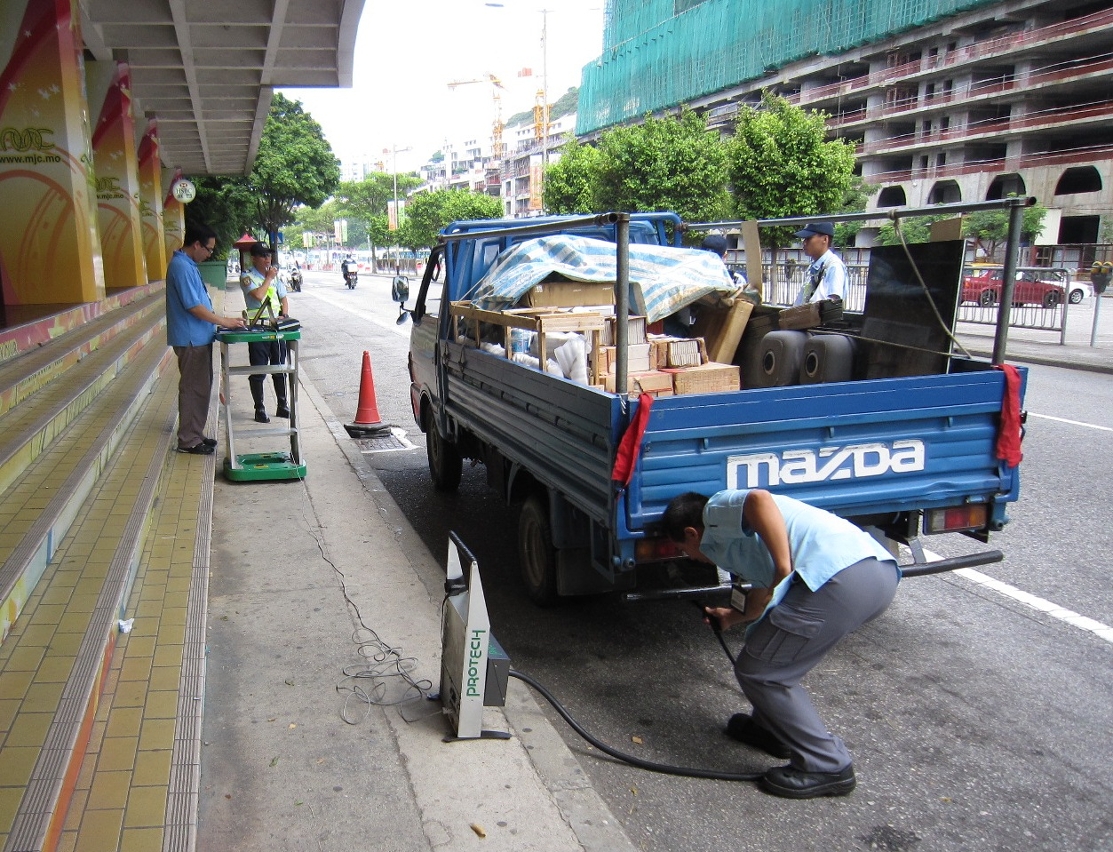 工作小組將繼續不定期抽檢柴油車輛尾氣提升駕駛者對車輛尾氣排放的重視