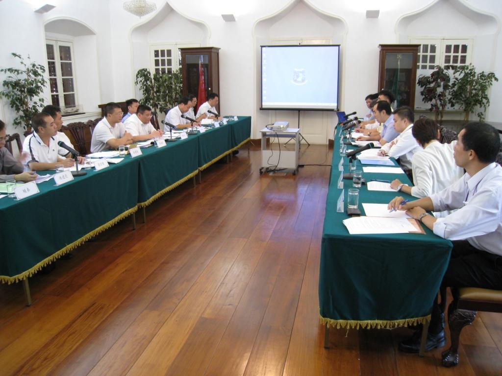 「共同應對區域突發事件專題工作小組」召開會議