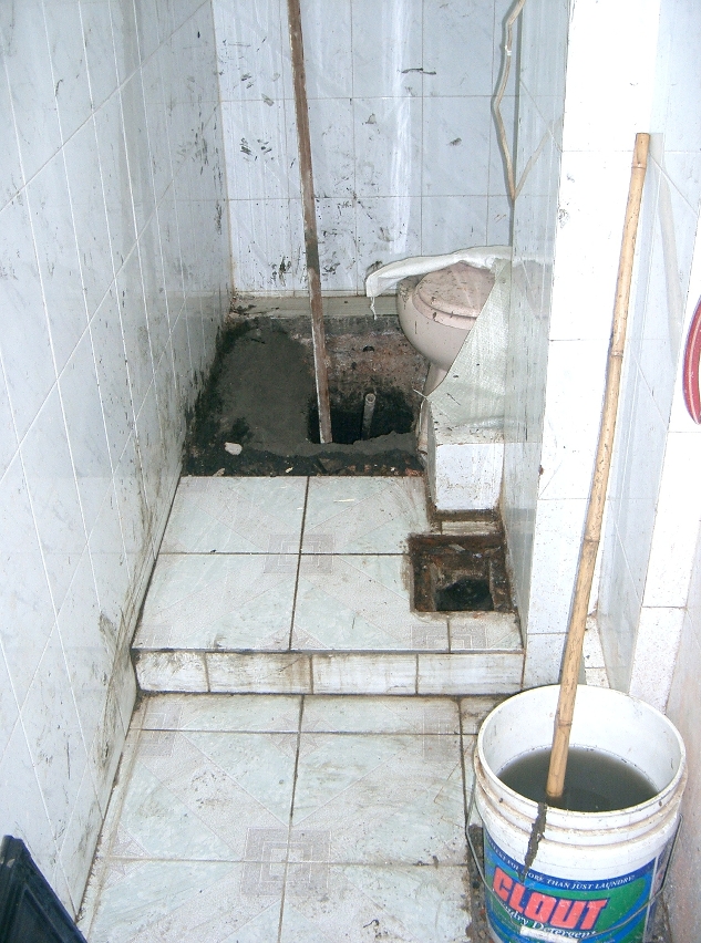 獲低層維修資助，進行大廈內公共沙井疏通工程