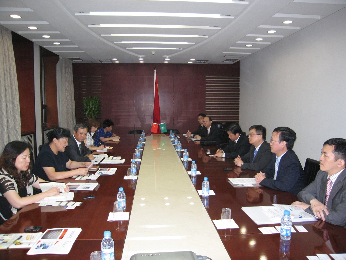 運輸工務司司長辦公室主任黃振東一行日前往訪建設部,就軌道交通進行交流