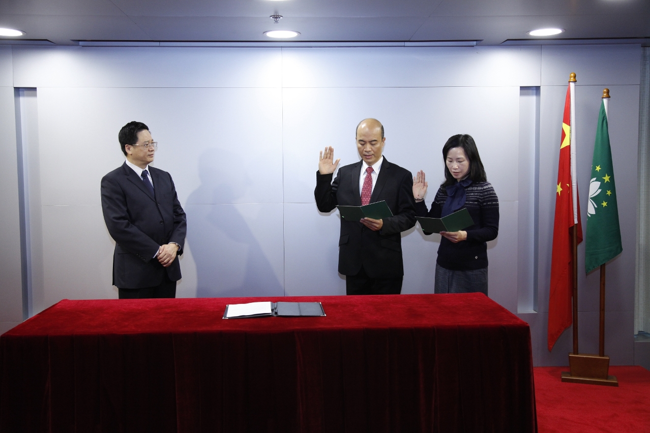 Presidida pelo Senhor Procurador, Dr. Ip Son Sang, foi realizada a cerimónia da tomada de posse do Chefe do GP Tam Peng Tong, e Chefe-Adjunta do GP Wu Kit I.