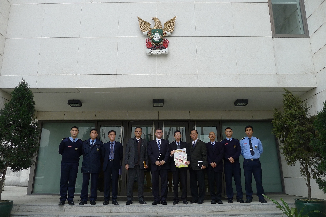 O Corpo de Bombeiros realizou a reunião de comunicação de prevenção contra incêndios com os representantes do City of Dreams de Macau e Hotel Galaxy de Macau