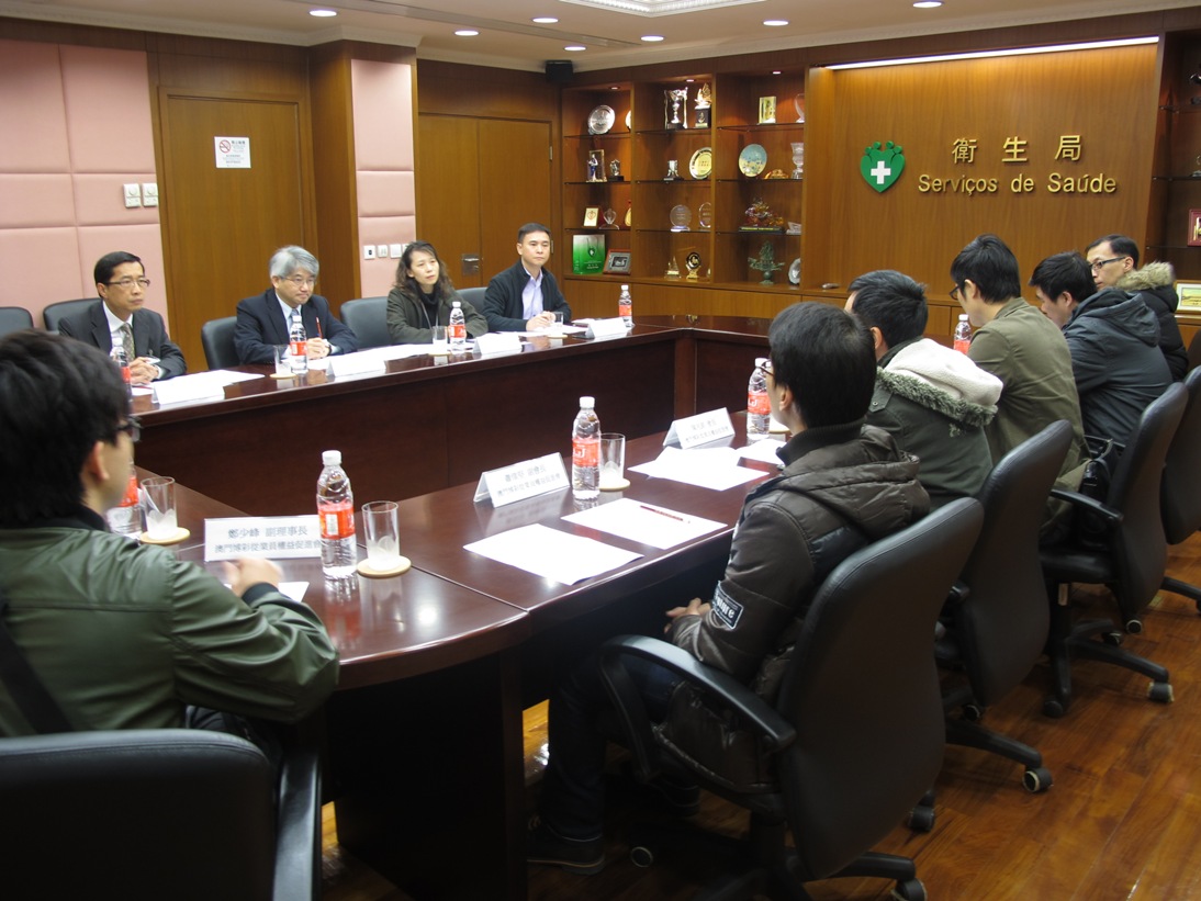 Encontro dos Serviços de Saúde com representantes da Associação para a promoção dos direitos dos trabalhadores nos casinos