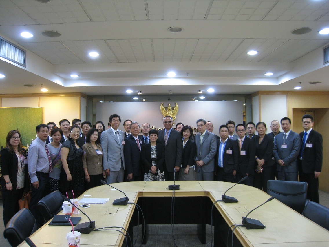 Courtesy visit of the Macao Business Delegation to the Assistant Director-General of the Department of International Trade Promotion, under the Ministry of Commerce of the Royal Thai Government, Mr. Phusit Ratanakulsereroengrit