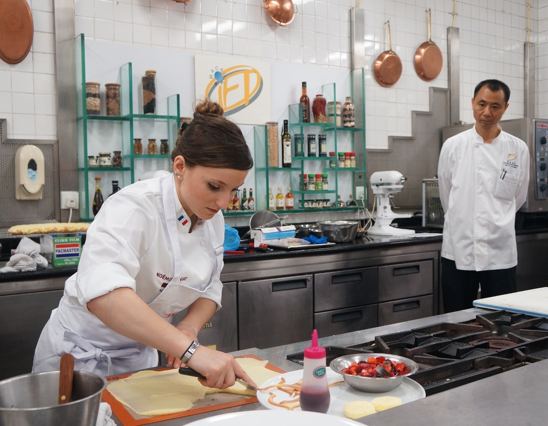 Renowned and award-wining French chef Ms. Noemie Honiat demonstrated French desserts making skills to chefs from IFT and the local industry, and students from IFT Culinary Arts Management Degree Programme, and Diploma in Pastry and Bakery in the Master Chef French Desserts Demonstration workshop today at IFT.