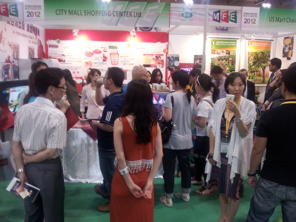 Free food and beverage tasting popular