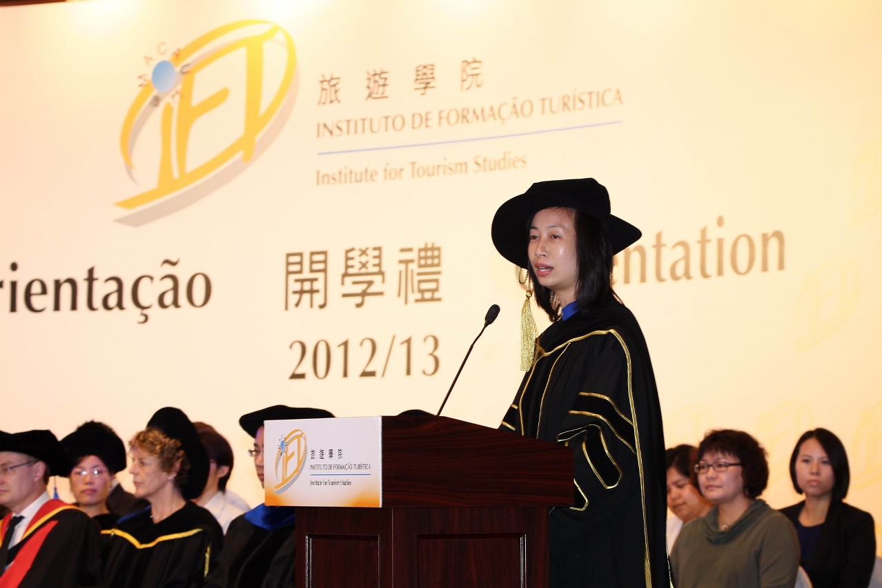 President of IFT, Dr. Fanny Vong, making opening speech for the kick off of the Student Orientation Ceremony.