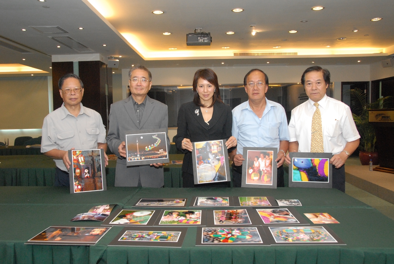 「玉兔喜迎世博」攝影比賽及相片徵集活動評選結果