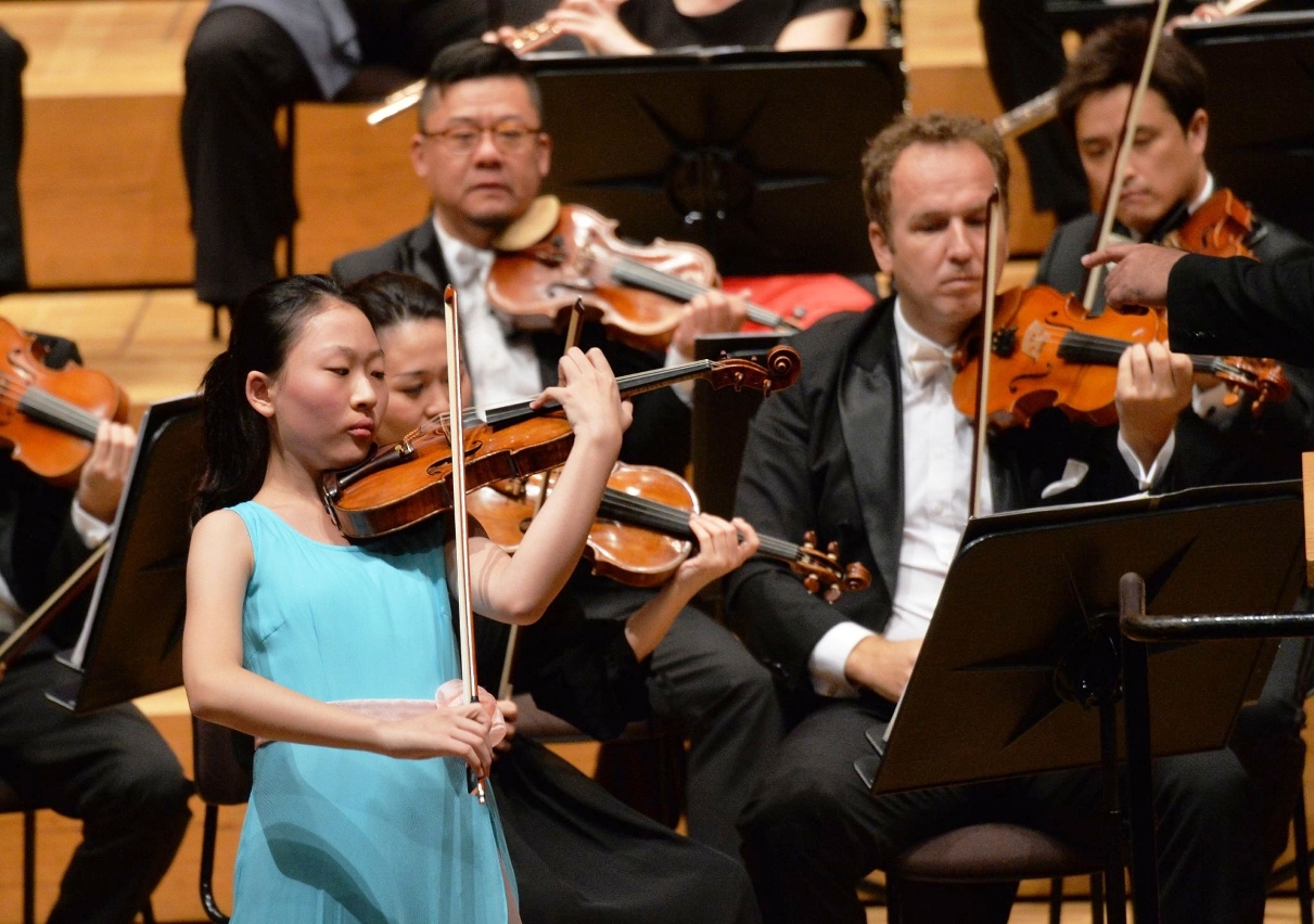 Sophia Feinga Su premiada em conceituado concurso internacional de violino
