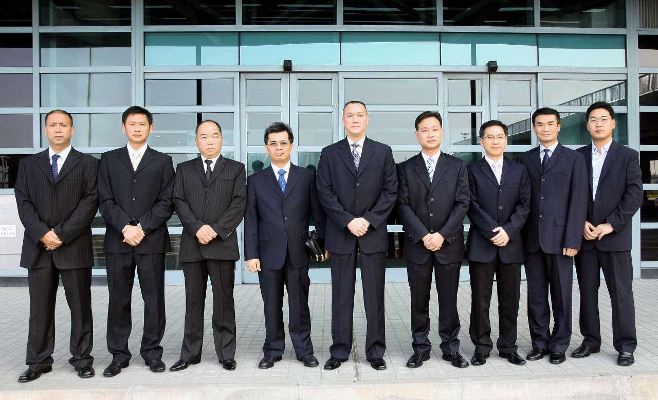 警察總局局長率團訪問廣西