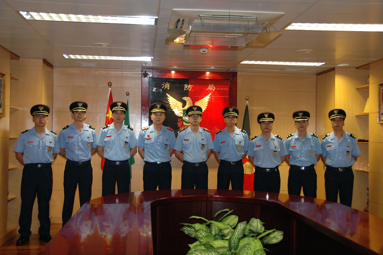 A cerimónia de promoção de Chefe no Edifício de Comando e Posto Operacional do Lago Sai Van