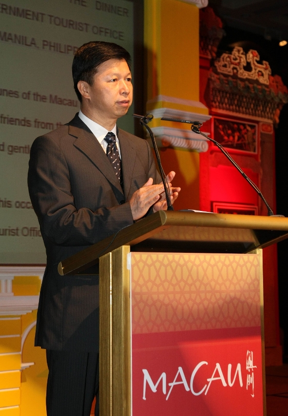 Ambassador Song Tao delivered a speech at the dinner